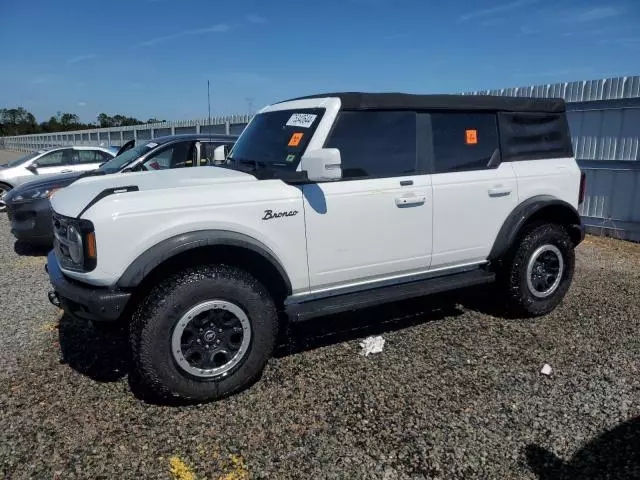 2021 Ford Bronco Base