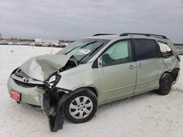 2006 Toyota Sienna CE