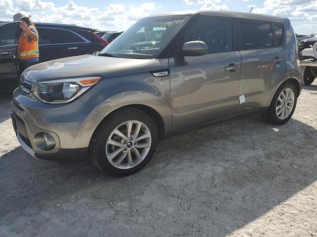 2017 KIA Soul +