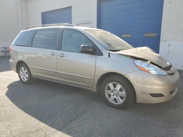 2007 Toyota Sienna CE