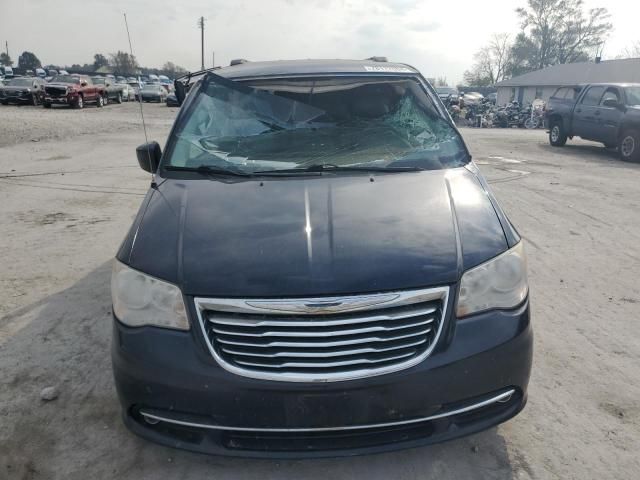 2012 Chrysler Town & Country Touring