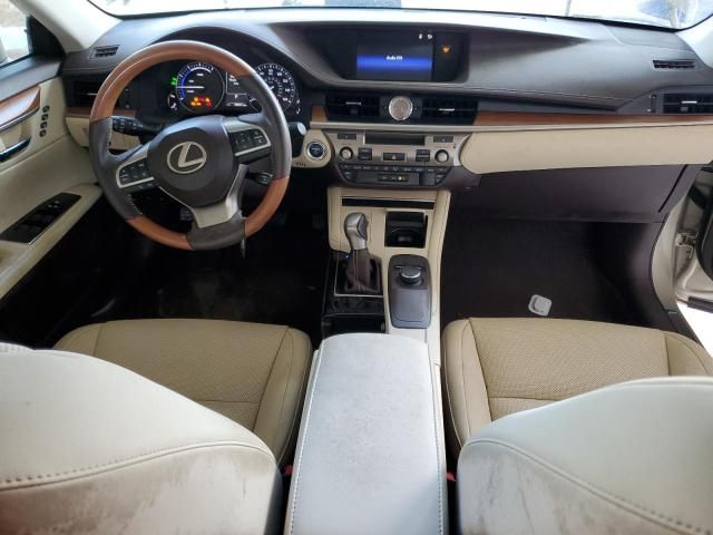 2016 Lexus ES 300H