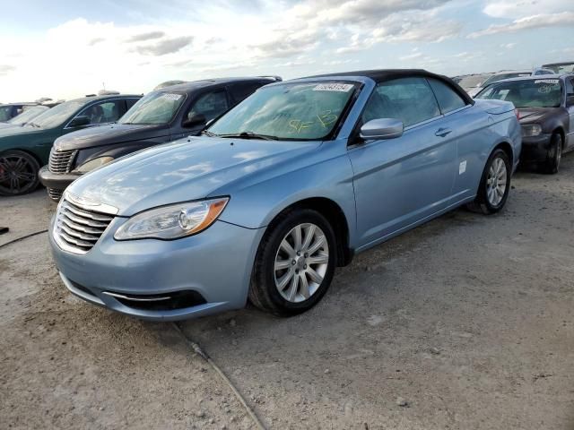 2012 Chrysler 200 Touring