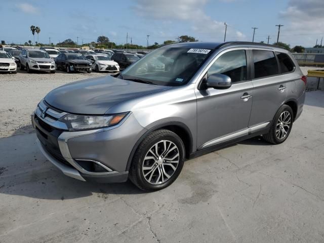 2016 Mitsubishi Outlander SE