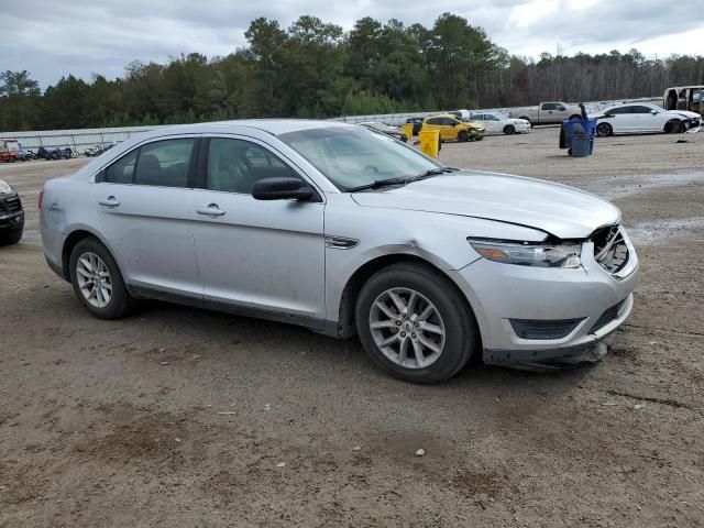 2013 Ford Taurus SE