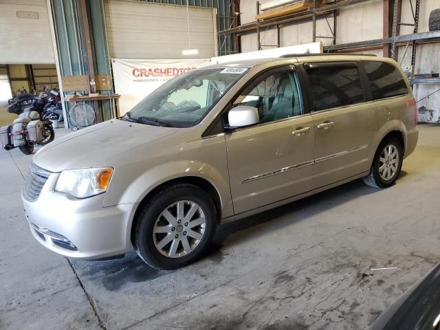 2014 Chrysler Town & Country Touring