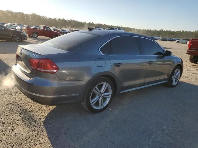 2015 Volkswagen Passat SEL