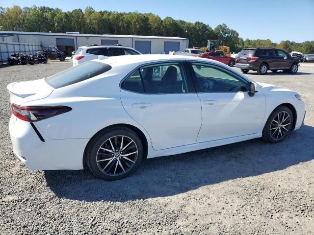 2021 Toyota Camry SE