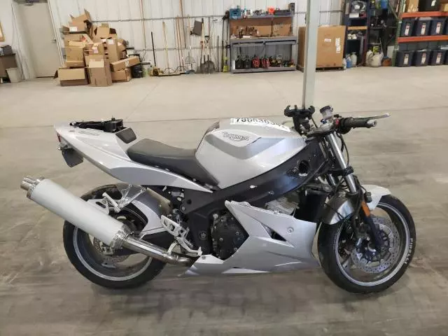 2004 Triumph Daytona 600