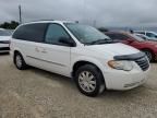 2005 Chrysler Town & Country Touring