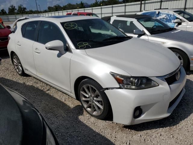 2013 Lexus CT 200