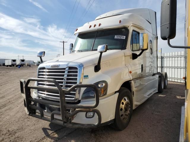 2017 Freightliner Cascadia 125