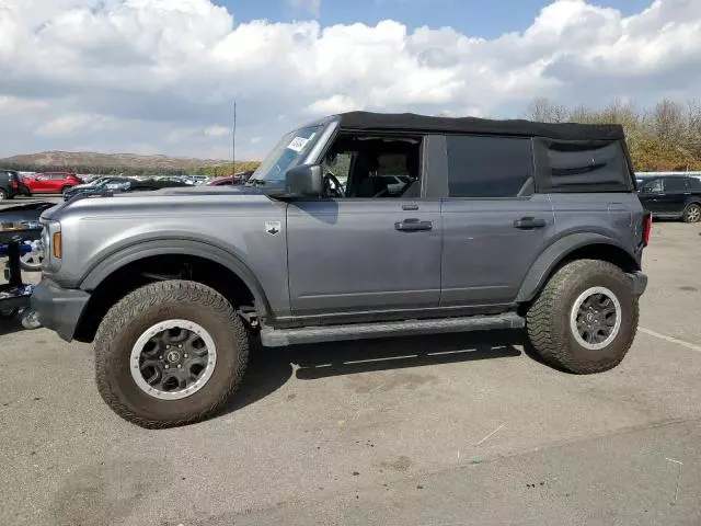 2021 Ford Bronco Base