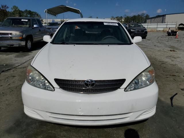 2004 Toyota Camry LE