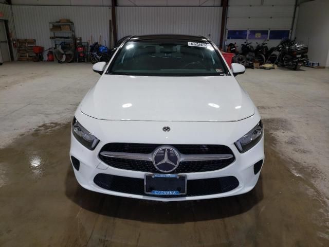 2019 Mercedes-Benz A 220