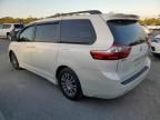 2018 Toyota Sienna XLE