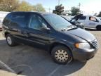 2006 Chrysler Town & Country