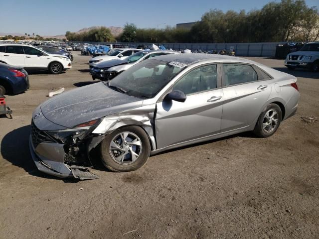 2021 Hyundai Elantra SE