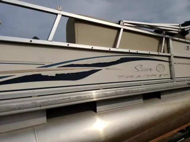 2005 Suntracker Boat With Trailer