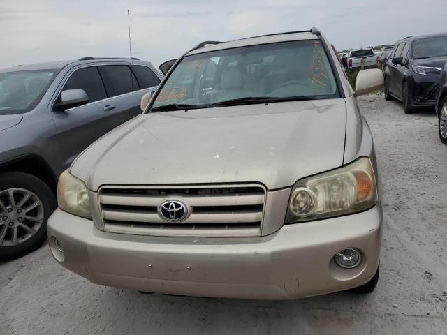 2004 Toyota Highlander Base