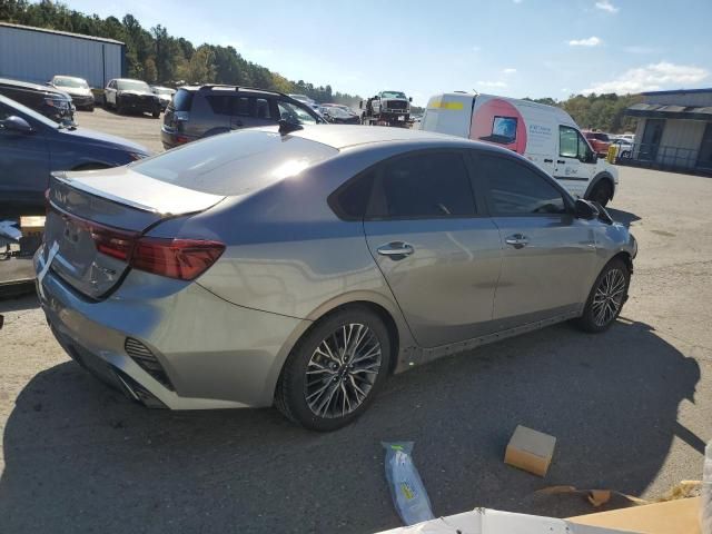 2023 KIA Forte GT Line