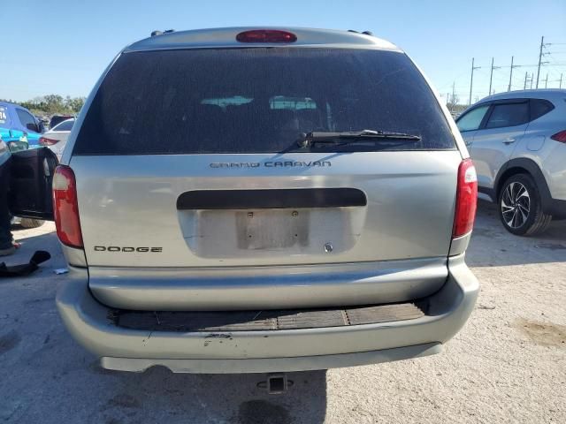 2004 Dodge Grand Caravan SE