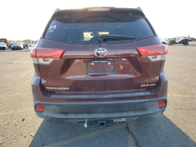 2017 Toyota Highlander SE