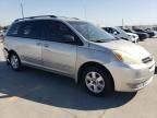 2004 Toyota Sienna CE