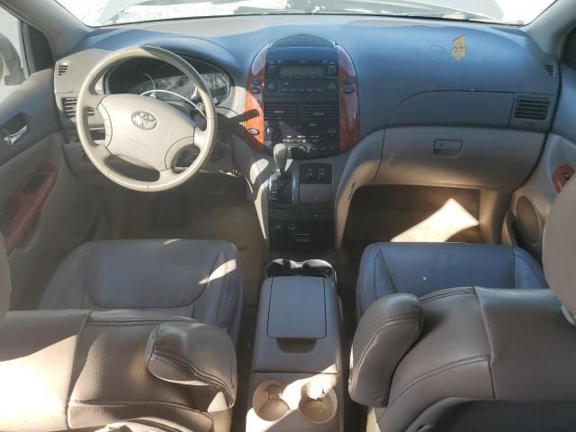 2008 Toyota Sienna XLE