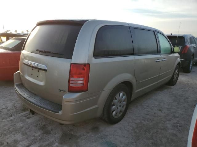 2008 Chrysler Town & Country LX