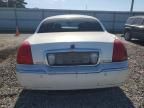 2003 Lincoln Town Car Signature