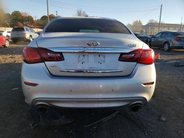 2015 Infiniti Q70 3.7