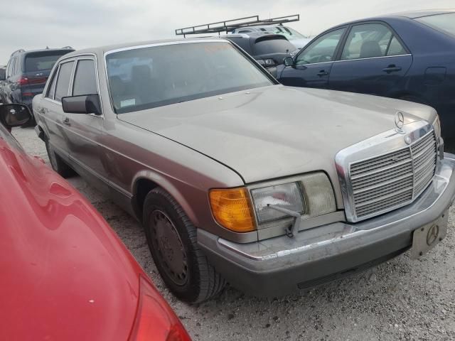 1989 Mercedes-Benz 560 SEL