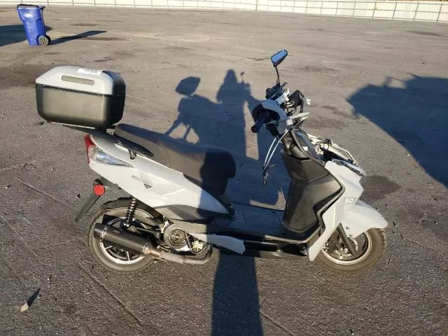 2024 Gato Scooter