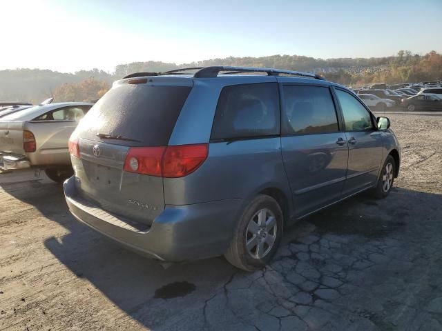 2009 Toyota Sienna CE