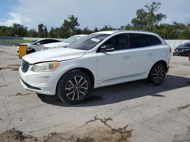 2017 Volvo XC60 T5 Dynamic