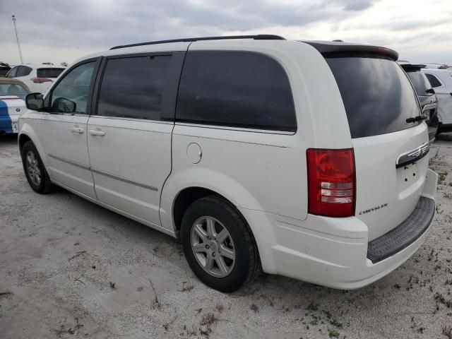 2010 Chrysler Town & Country Touring