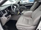 2017 Toyota Highlander SE