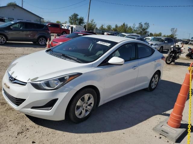 2016 Hyundai Elantra SE