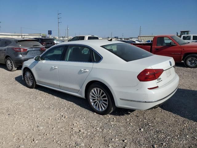 2016 Volkswagen Passat SE