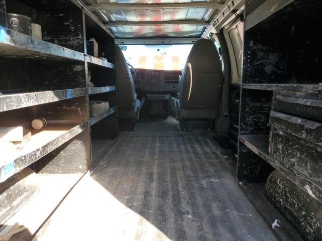 2013 Chevrolet Express G2500