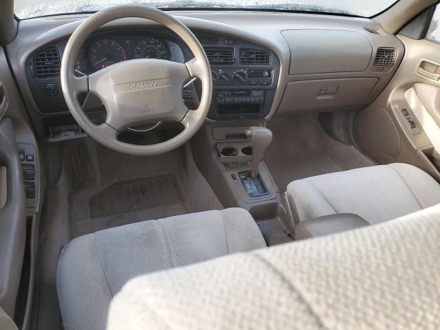 1995 Toyota Camry LE