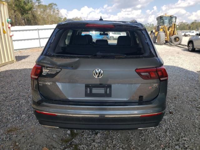 2018 Volkswagen Tiguan SE