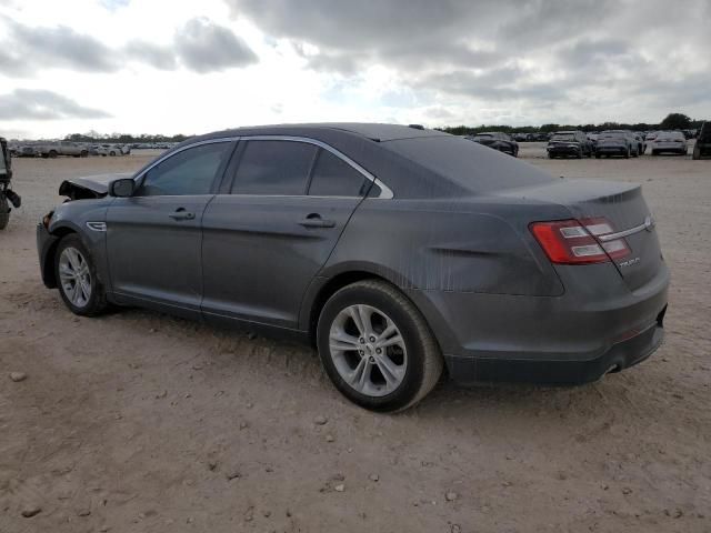 2015 Ford Taurus SE