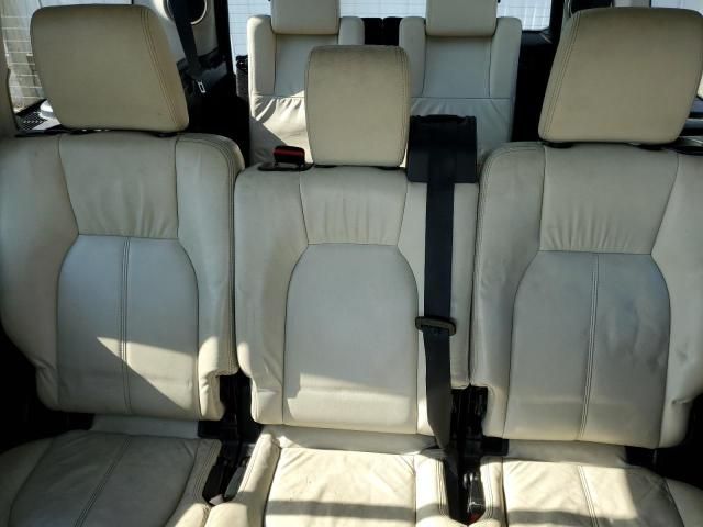 2013 Land Rover LR4 HSE Luxury