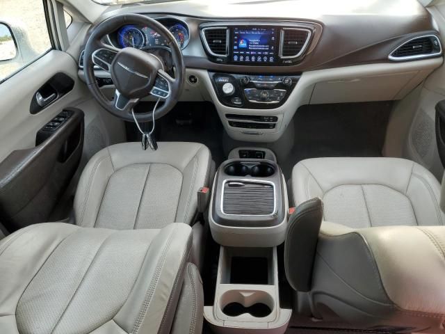 2017 Chrysler Pacifica Touring L Plus