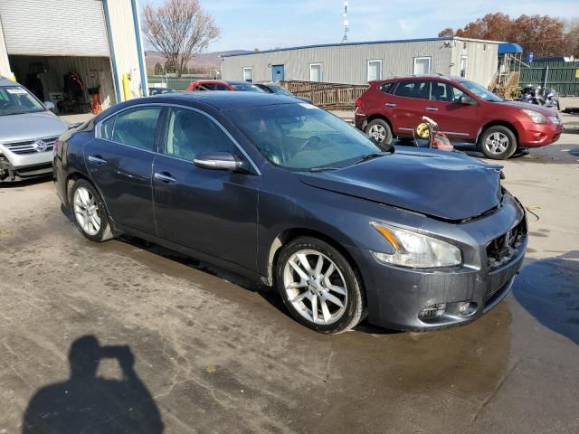 2010 Nissan Maxima S