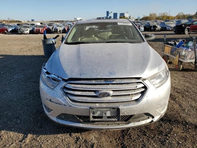 2018 Ford Taurus Limited