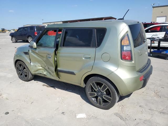 2010 KIA Soul +