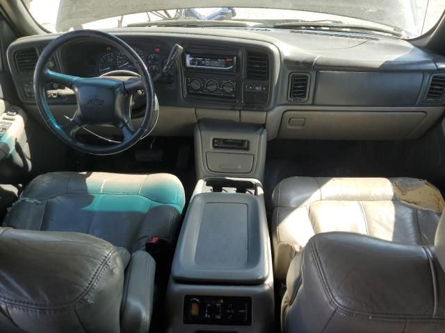 2002 Chevrolet Suburban C1500